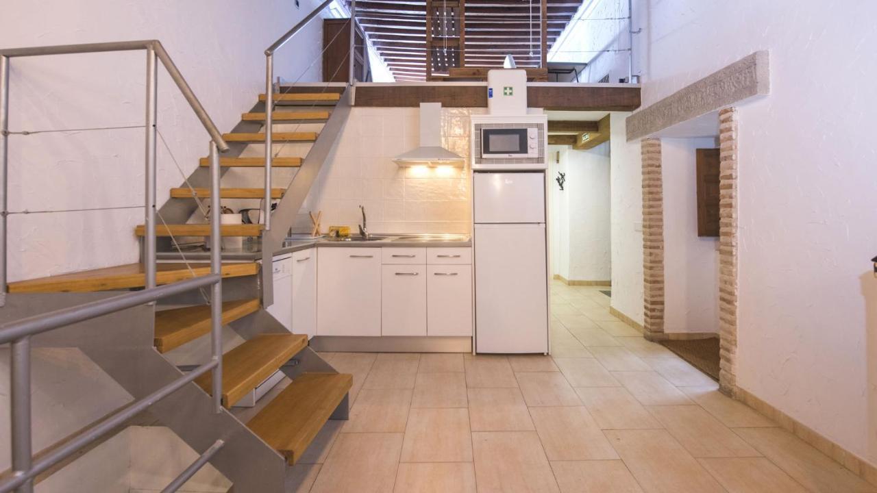 El Patio Del Arrayan - Apartamentos Aloha Толедо Екстер'єр фото