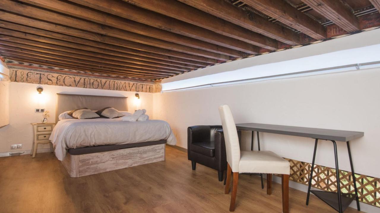 El Patio Del Arrayan - Apartamentos Aloha Толедо Екстер'єр фото